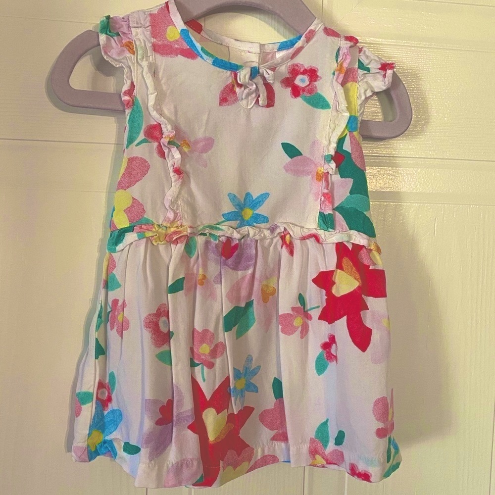 Summer floral dress - Like NEW!